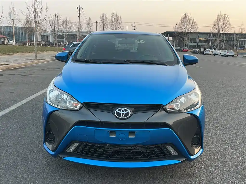 Toyota YARiS L Zhi Xuan 2016 Facelift 1.5E CVT Charming Edition фото 3