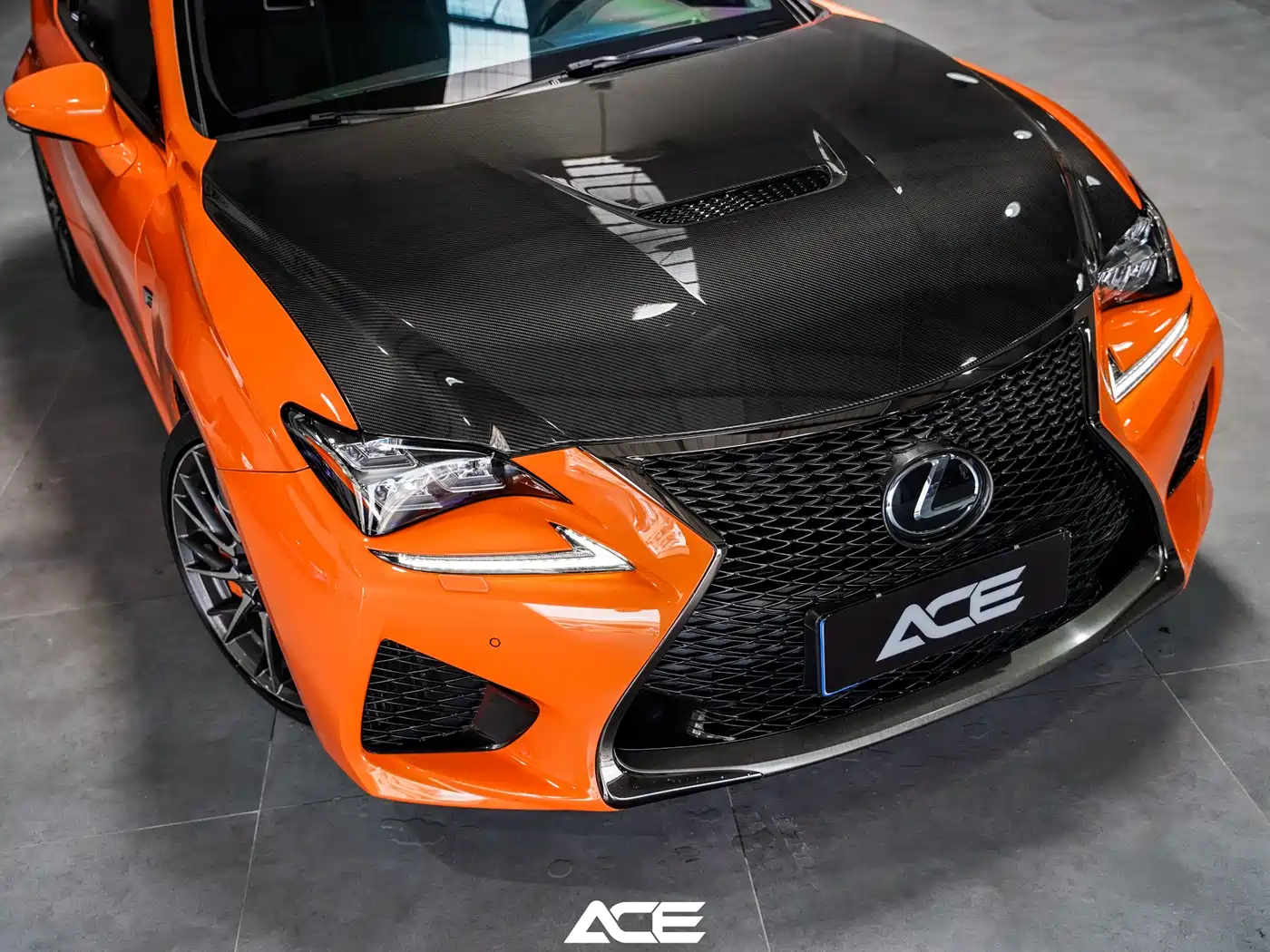 Lexus RC F 2016 F 5.0L Carbon Fiber Edition фото 11