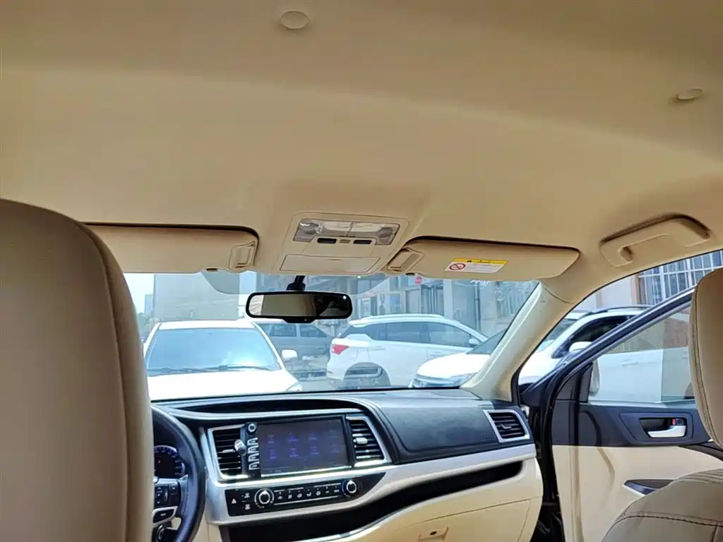 Toyota Highlander 2018 2.0T 4WD Elite 7-seater China VI фото 18