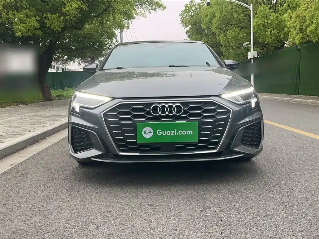 Audi A3 2021 Sportback 35 TFSI Premium Life Edition фото 3