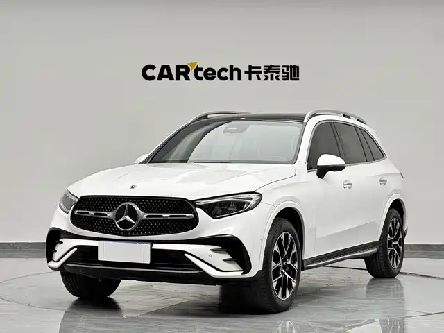 MERCEDES-BENZ GLC