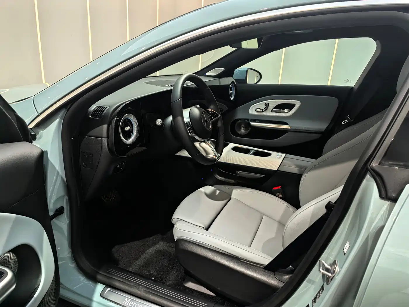 Mercedes-Benz CLA New Energy 2025 300L Fashion фото 8