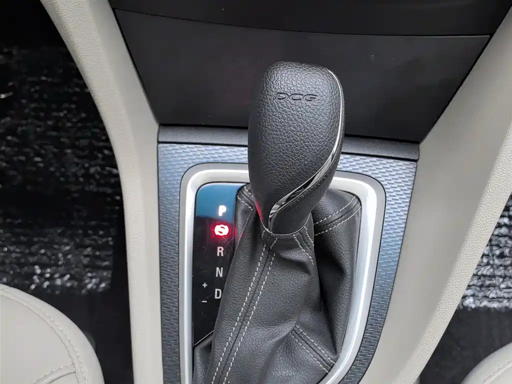Buick Excelle 2019 15T DCT Connected Elite (China V) фото 13