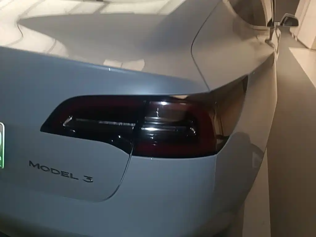 Tesla Model 3 2020 2020 Facelift Long Range Rear-Wheel Drive