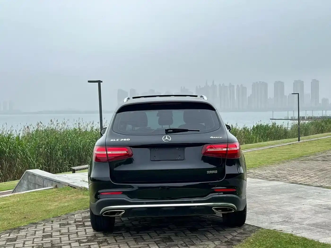 Mercedes-Benz GLC 2017 GLC 260 4MATIC Luxury фото 9