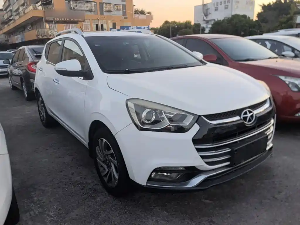 JAC Motors Refine S2 2015 2015 1.5L Manual Luxury Smart