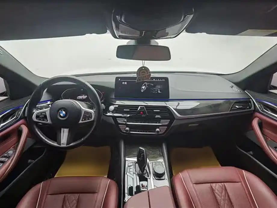 BMW 5-SERIES
