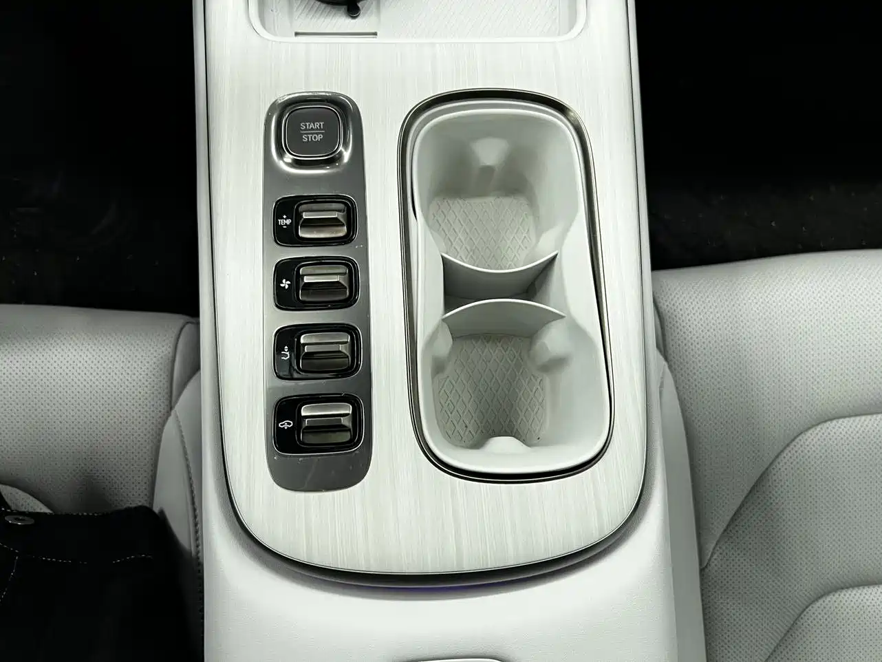 Xiaomi Auto Xiaomi SU7 2024 AWD Max Founder's Edition фото 13