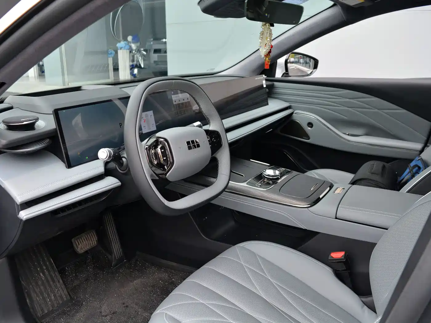 GEELY GALAXY GALAXY E8