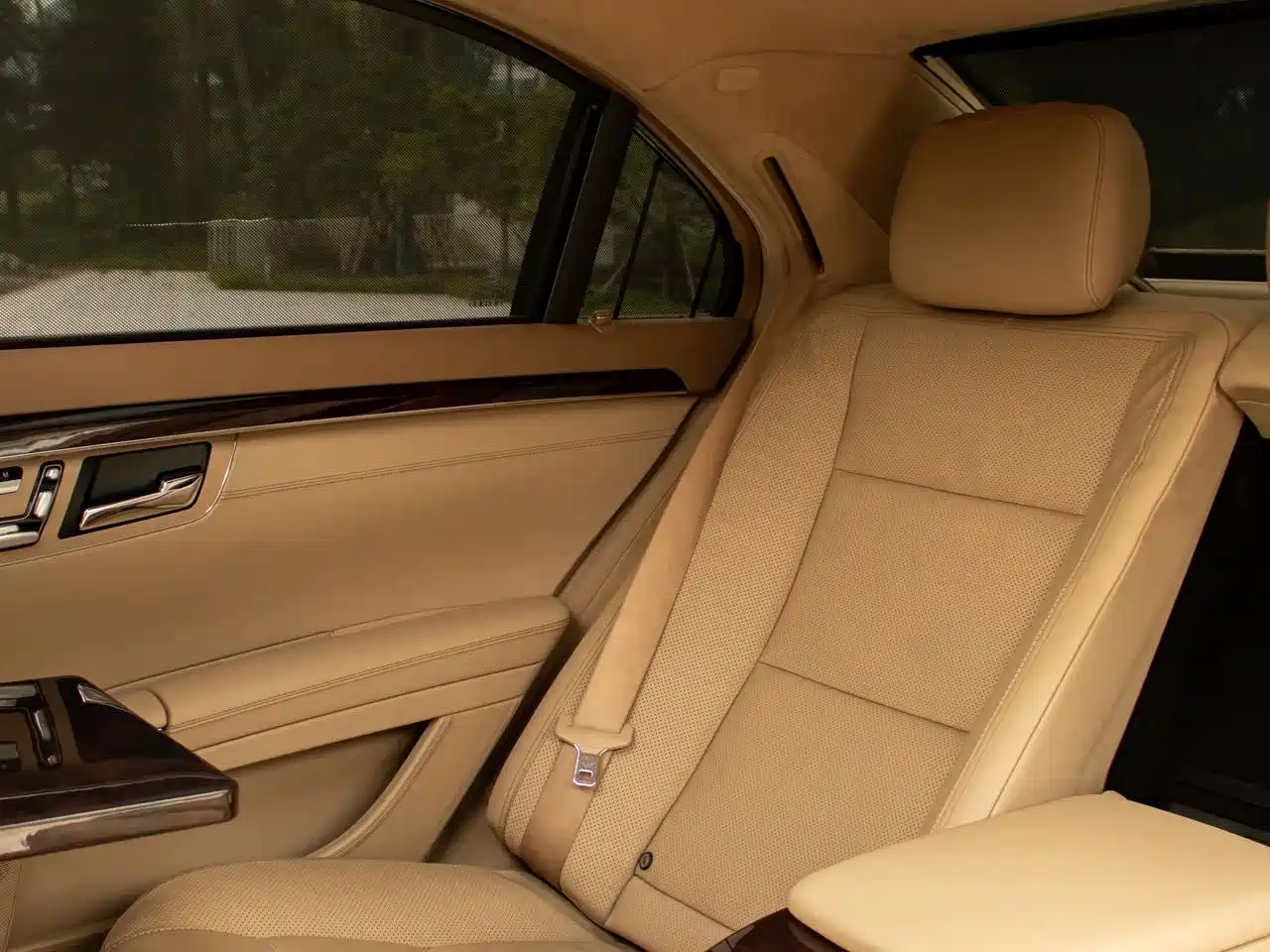 Mercedes-Benz S-Class 2011 S 500 L CGI 4MATIC фото 15