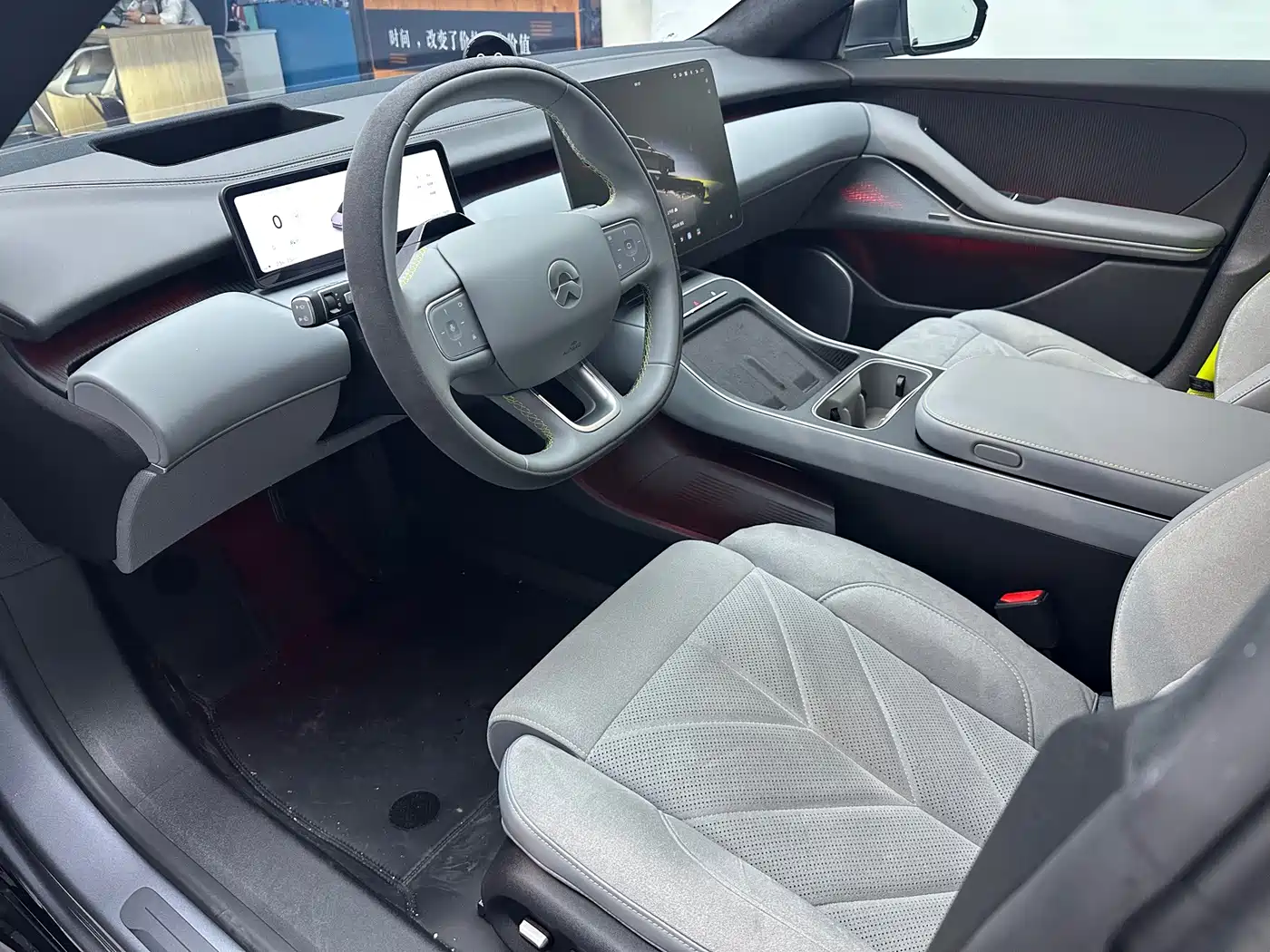 NIO ET5T 2026 2025 Model Champion Commemorative Edition 75kWh Touring