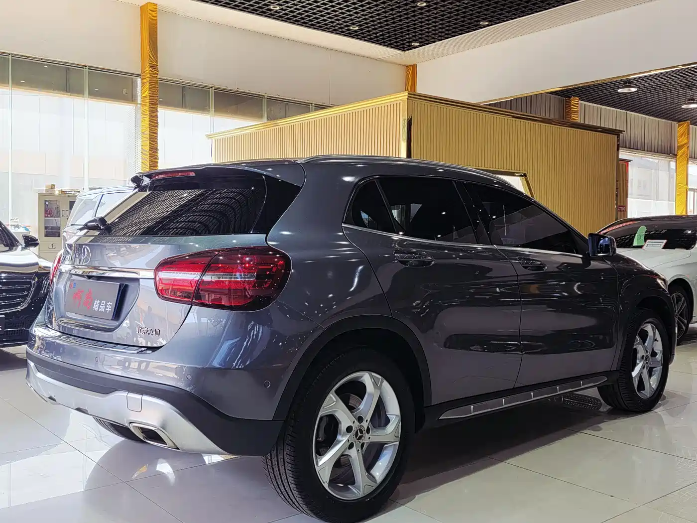 Mercedes-Benz GLA 2017 GLA 200 Dynamic фото 15