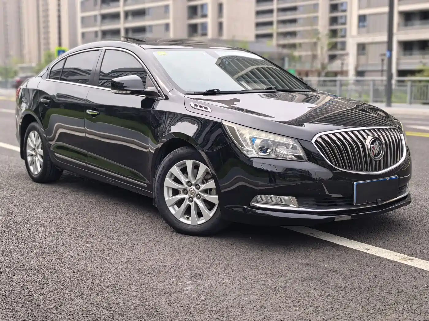 Buick LaCrosse 2013 2.4L SIDI Elite Comfort фото 3