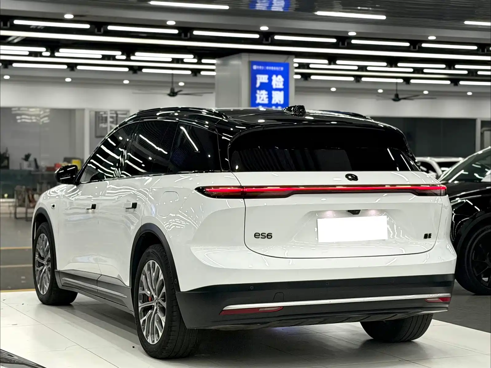 Фото 4 - NIO ES6
