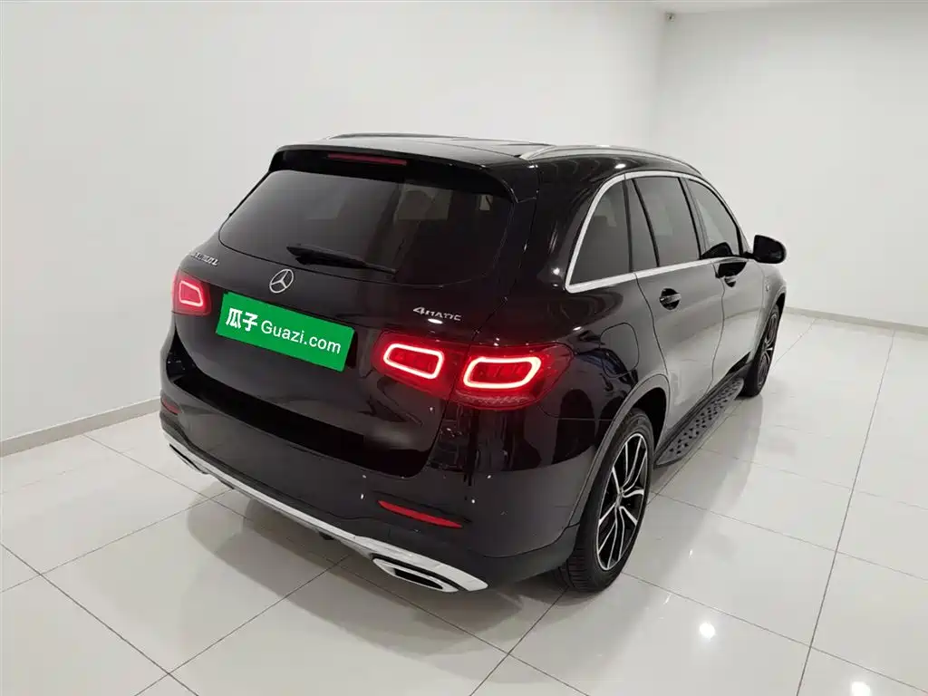 Mercedes-Benz GLC 2022 Facelift GLC 300 L 4MATIC Dynamic фото 5