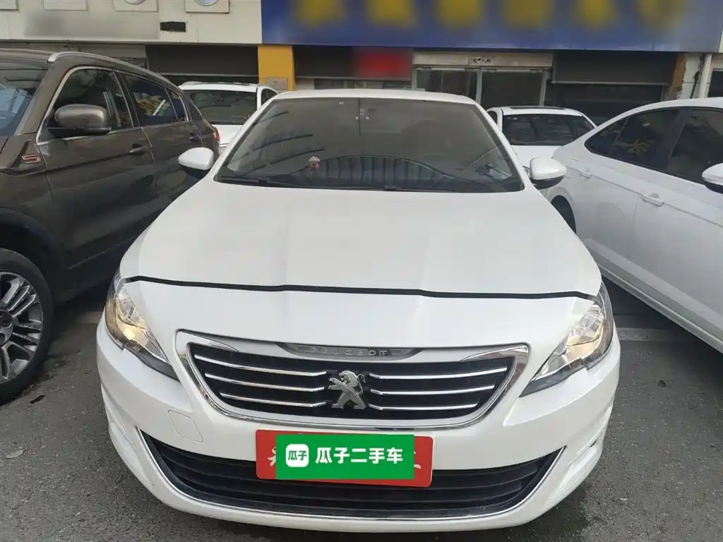 Peugeot 408 2016 1.6T Automatic Luxury Edition фото 3