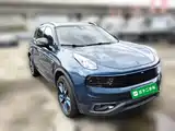 Фото 6 - Lynk & Co 01