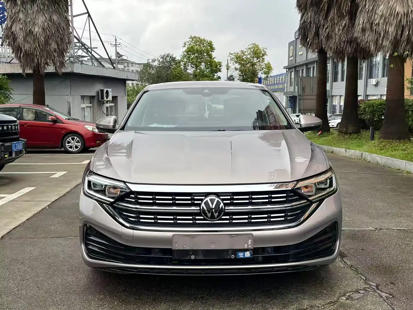 Volkswagen Sagitar 2023 300TSI DSG Surpassing Edition фото 2