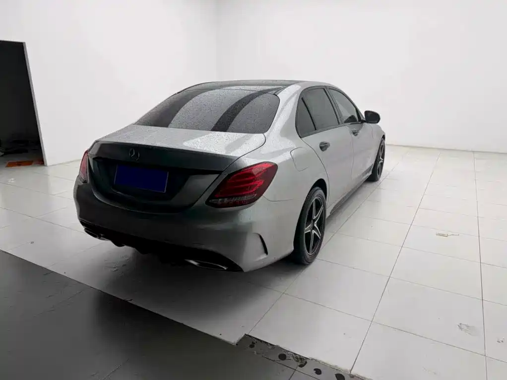 Фото 9 - Mercedes-Benz C-Class