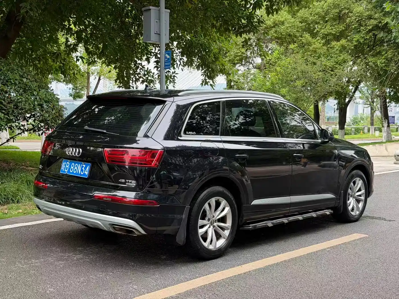 Audi Q7 2019 45 TFSI Comfort фото 4