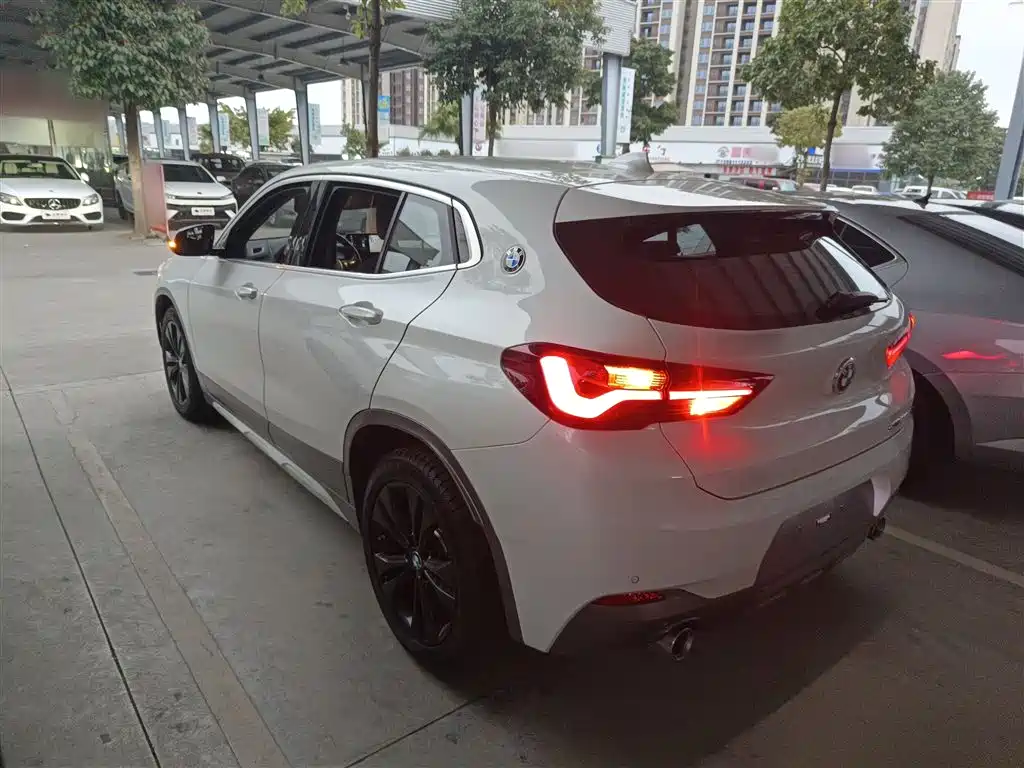 BMW X2 2023 sDrive25i M Off-Road Package фото 23