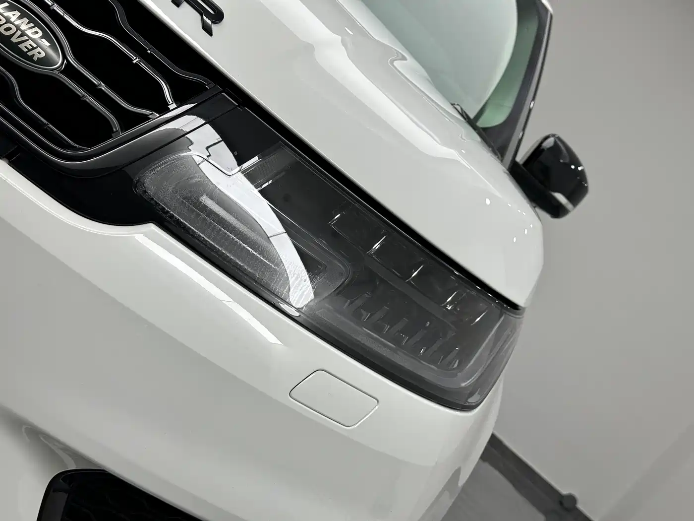 Land Rover Range Rover Sport 2021 3.0 L6 Gloss Black Edition фото 20