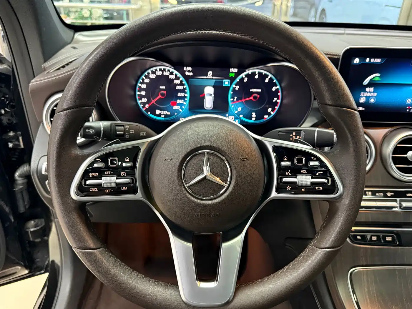 Mercedes-Benz GLC 2022 Facelift GLC 260 L 4MATIC Dynamic фото 14