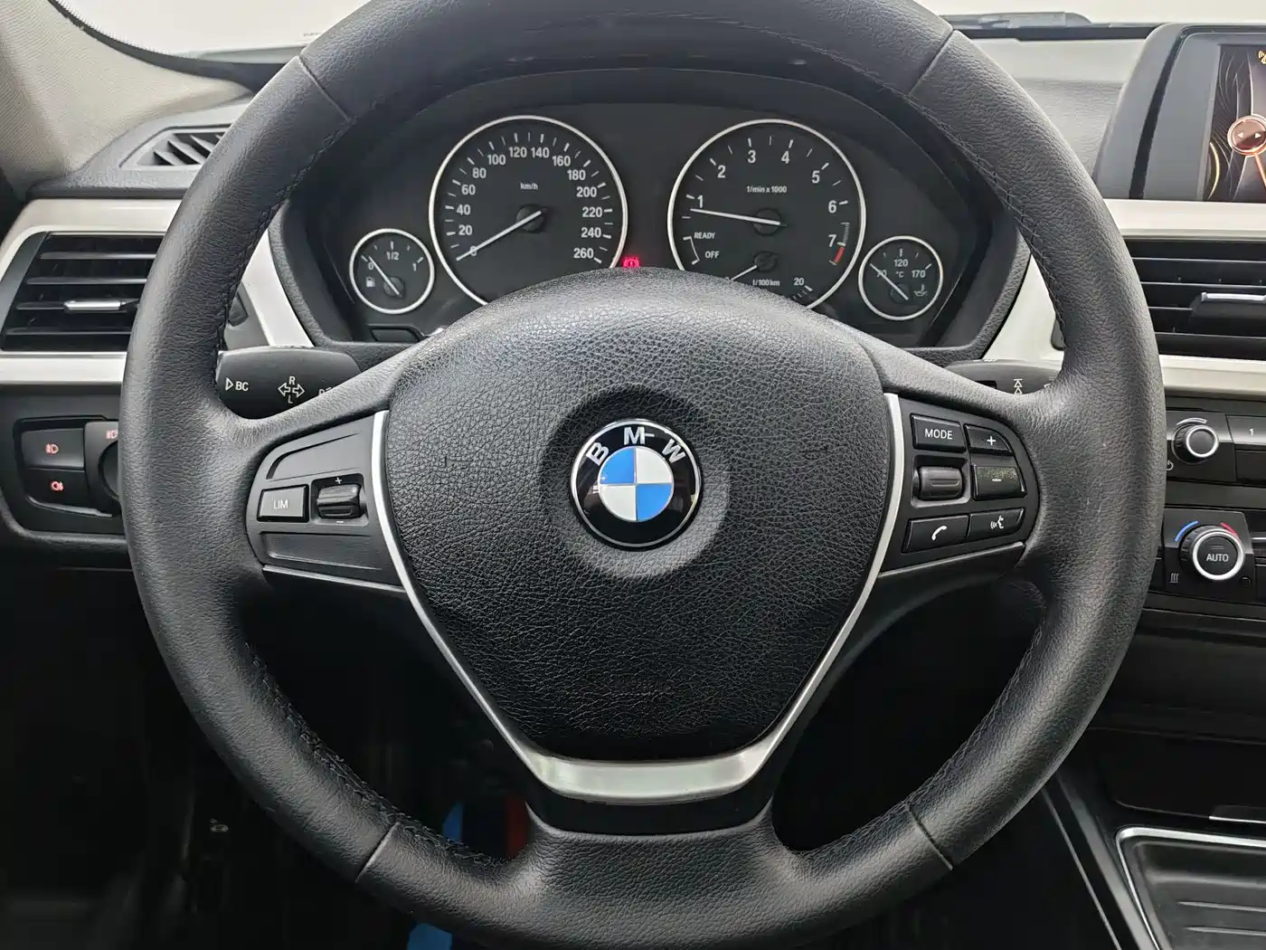 BMW 3 Series 2015 320Li Super Joy Fashion фото 12