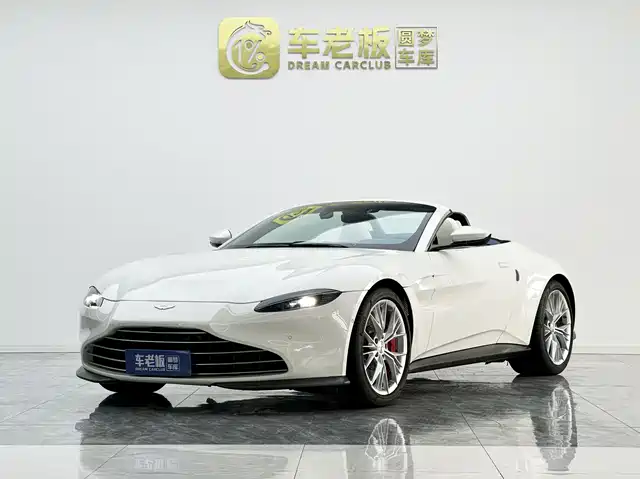 aston-martin v8-vantage