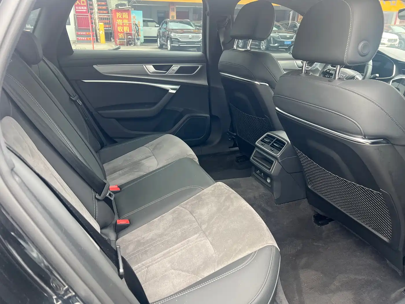 Audi A6L 2023 40 TFSI Luxury Dynamic фото 5