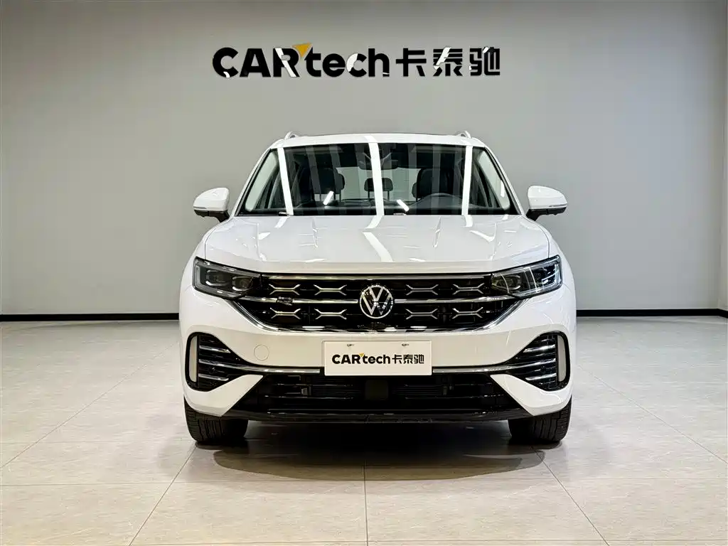 Volkswagen Tayron 2023 380TSI 4WD R-Line High-Performance Edition фото 3
