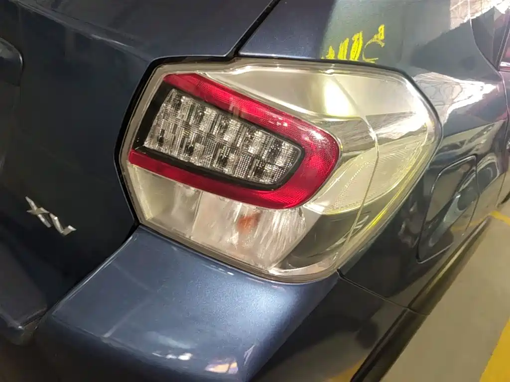 Subaru XV 2017 2.0i Progressive Edition фото 8