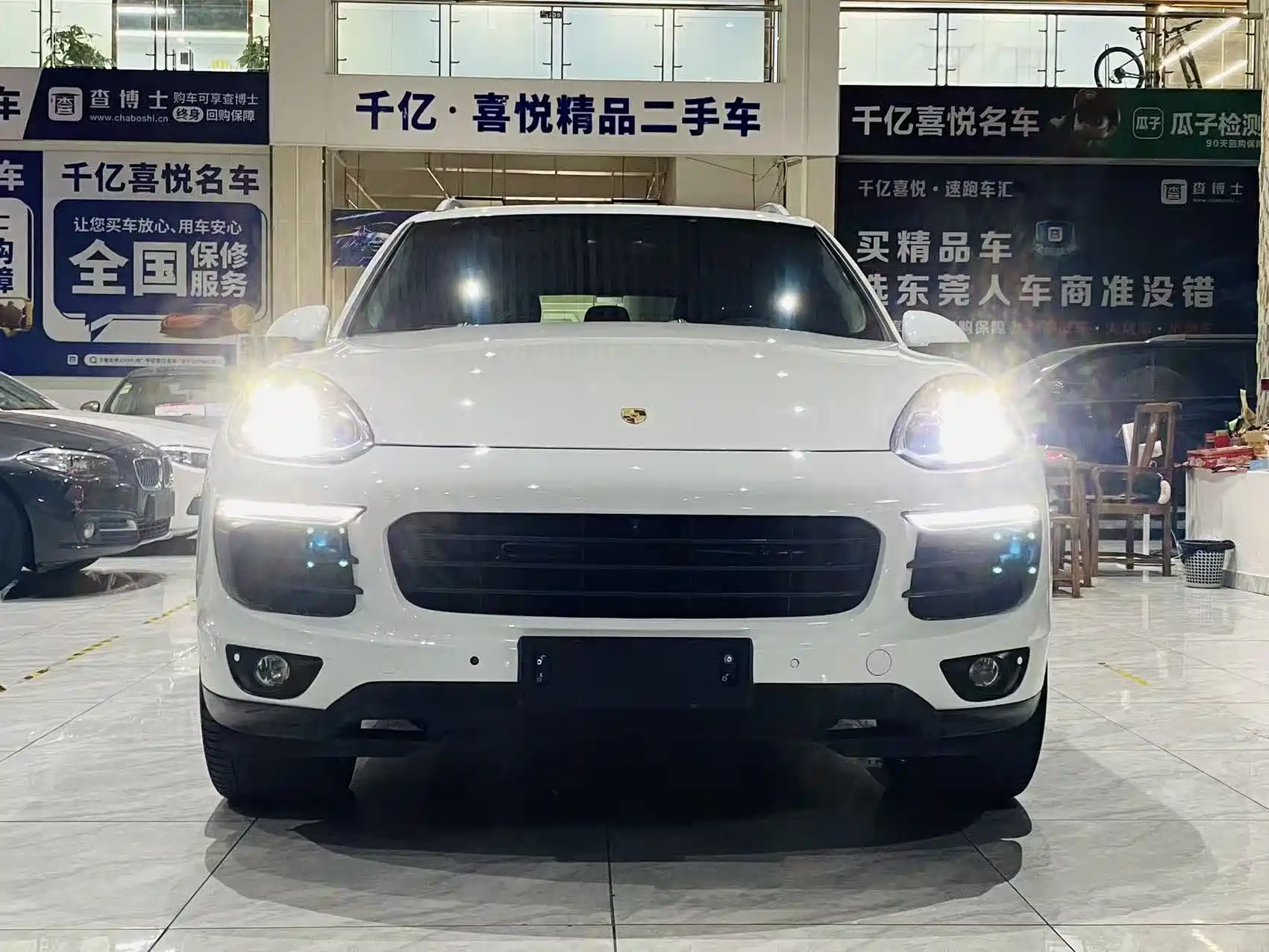 Фото 2 - Porsche Cayenne