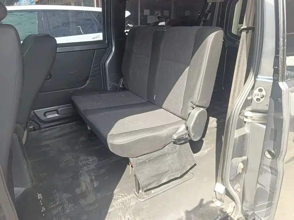 Jinbei Golden Sea Lion M Classic 2023 2023 1.5L Engineering Lion Passenger Van 5/6/7-seater
