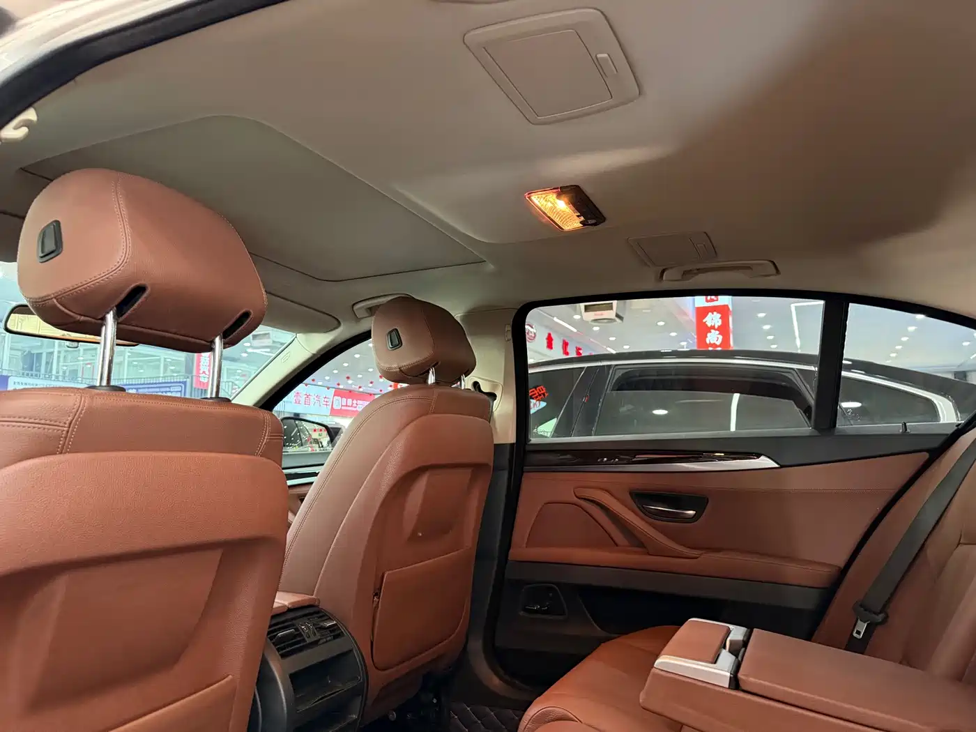 Photo 14 - BMW 5 Series