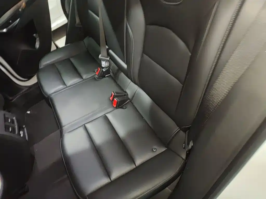 Cadillac XT4 2018 28T FWD Leading Edition фото 15
