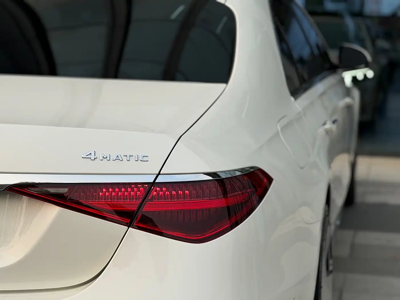 MERCEDES-BENZ S CLASS