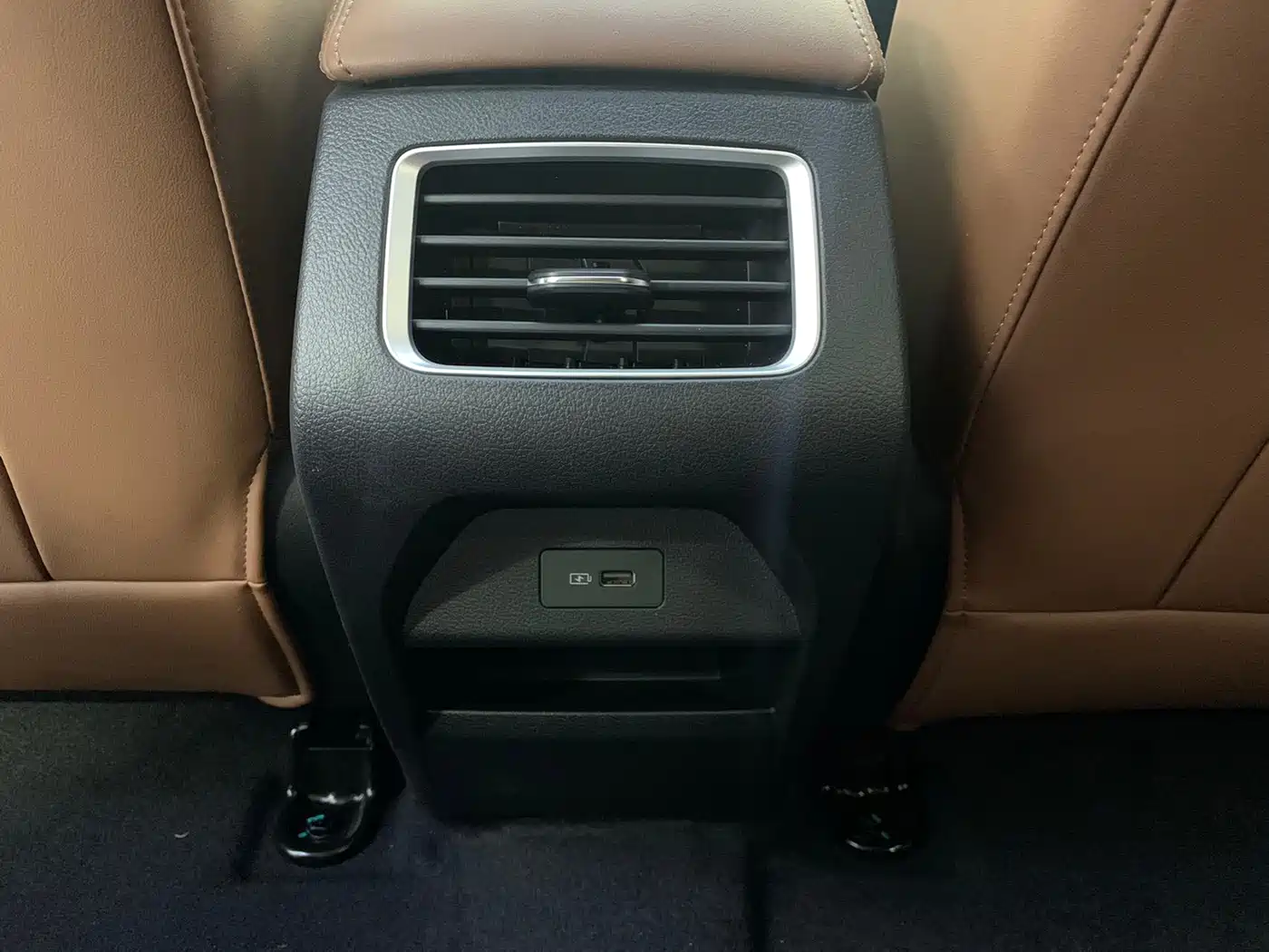 Geely Emgrand X6 2024 2021 Model PRO 1.4T Automatic Premium