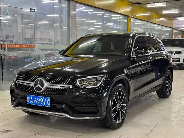 MERCEDES-BENZ GLC