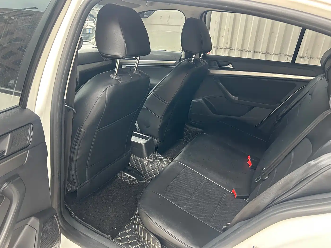 Volkswagen Lavida 2022 1.5L Auto Comfort Edition фото 5
