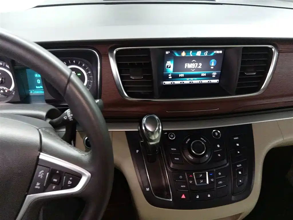 Buick GL8 2017 25S Luxury China V фото 6