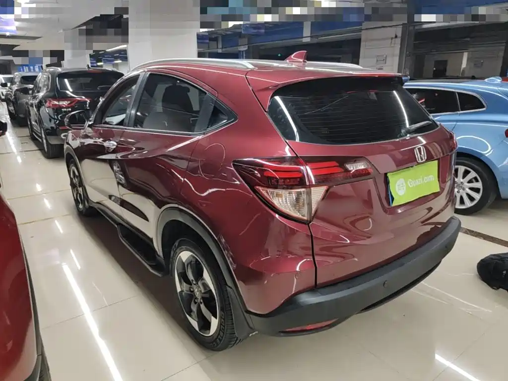 Photo 5 - Honda Vezel