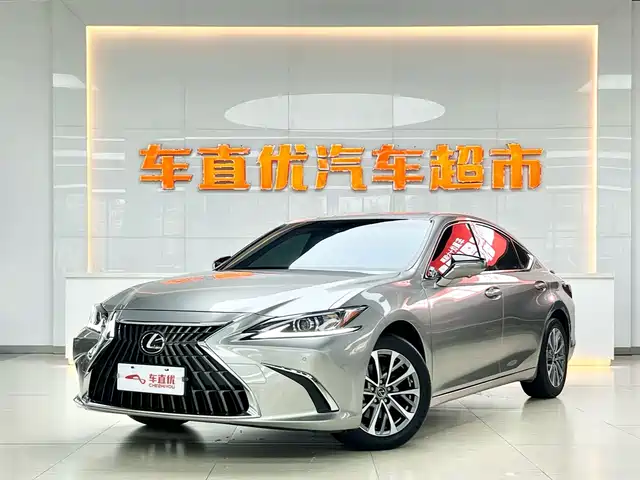LEXUS ES 2024