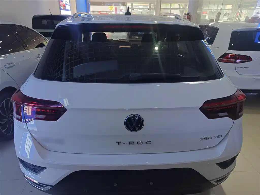 Volkswagen T-ROC 2022 280TSI DSG 2WD Comfort PLUS фото 6
