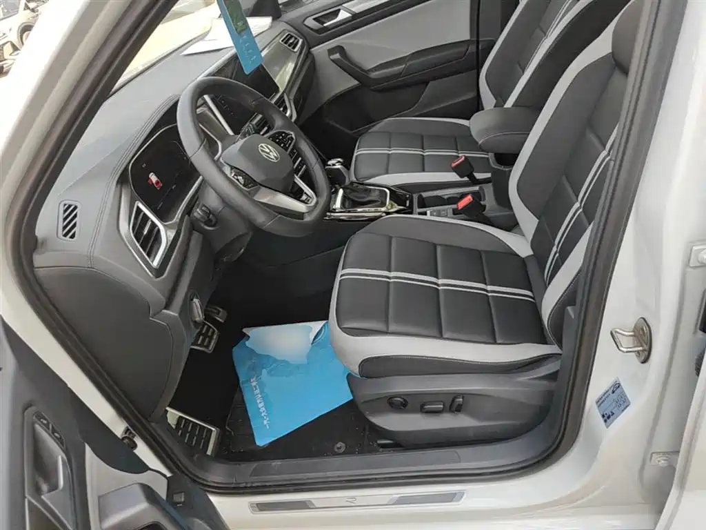 Volkswagen T-ROC 2025 300TSI DSG 2WD Dawn Edition фото 15