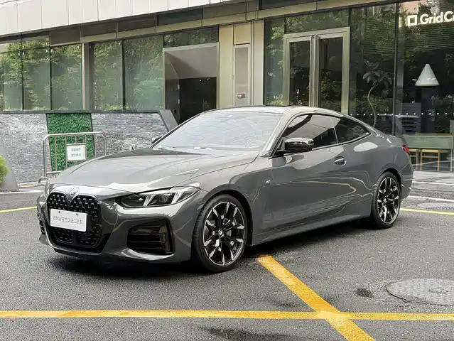 BMW 4 Series, 2026