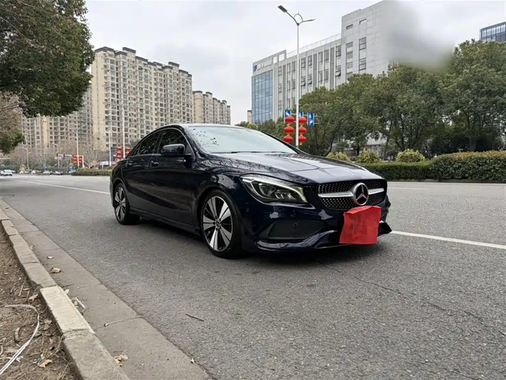 Mercedes-Benz CLA (Import) 2018 CLA 200 Fashion Edition фото 23
