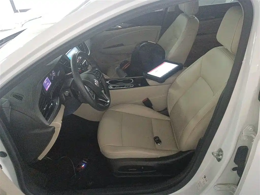 Buick Regal 2020 552T Elite фото 15