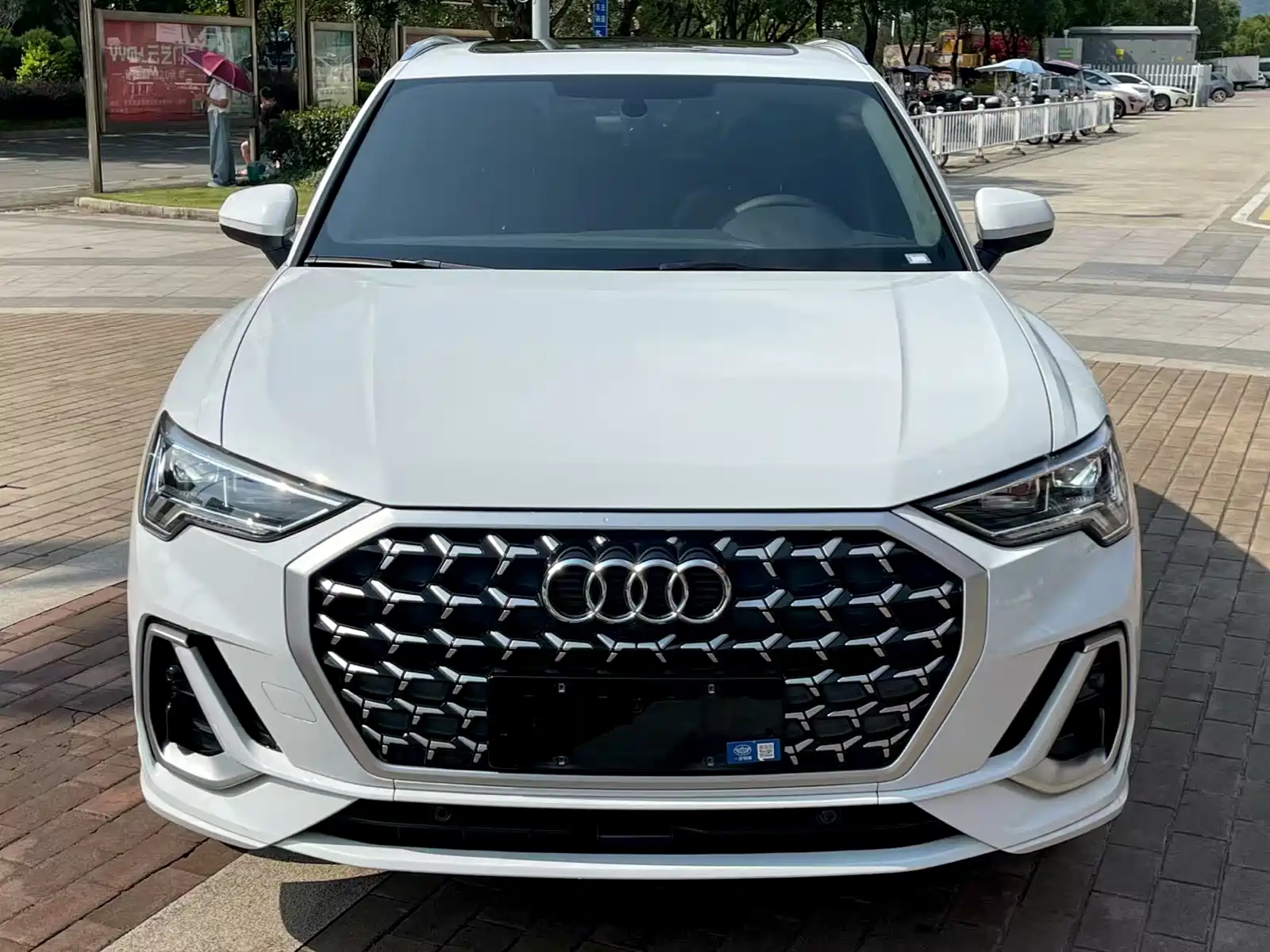 Фото 9 - Audi Q3