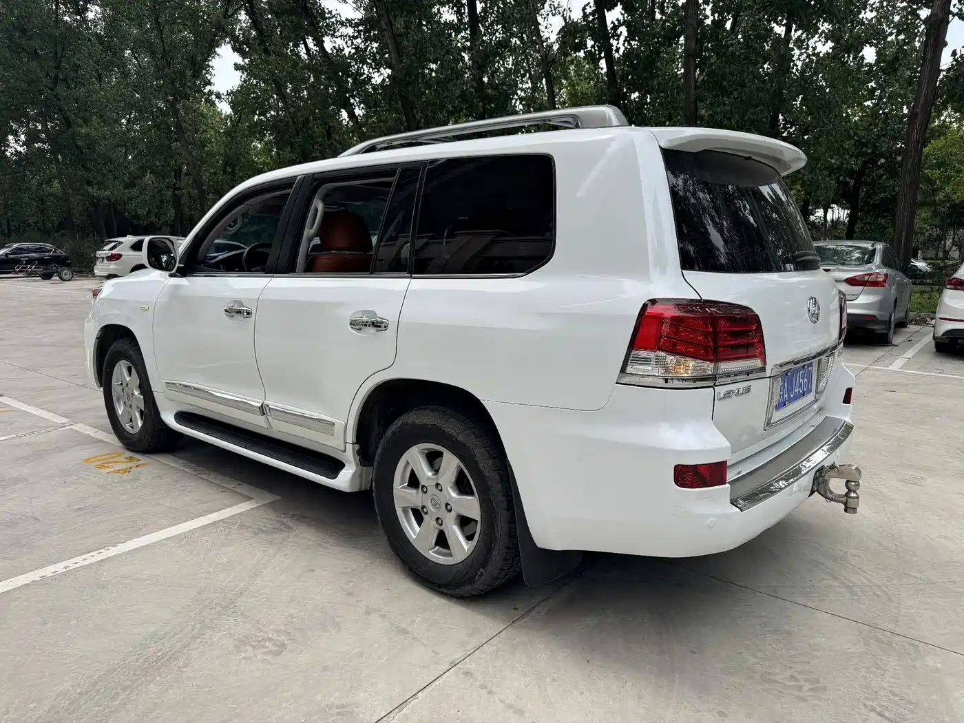 Lexus LX 2011 2009 570